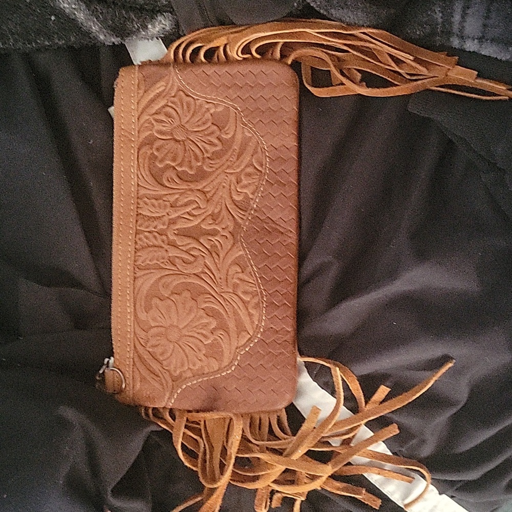 Fringe Clutch